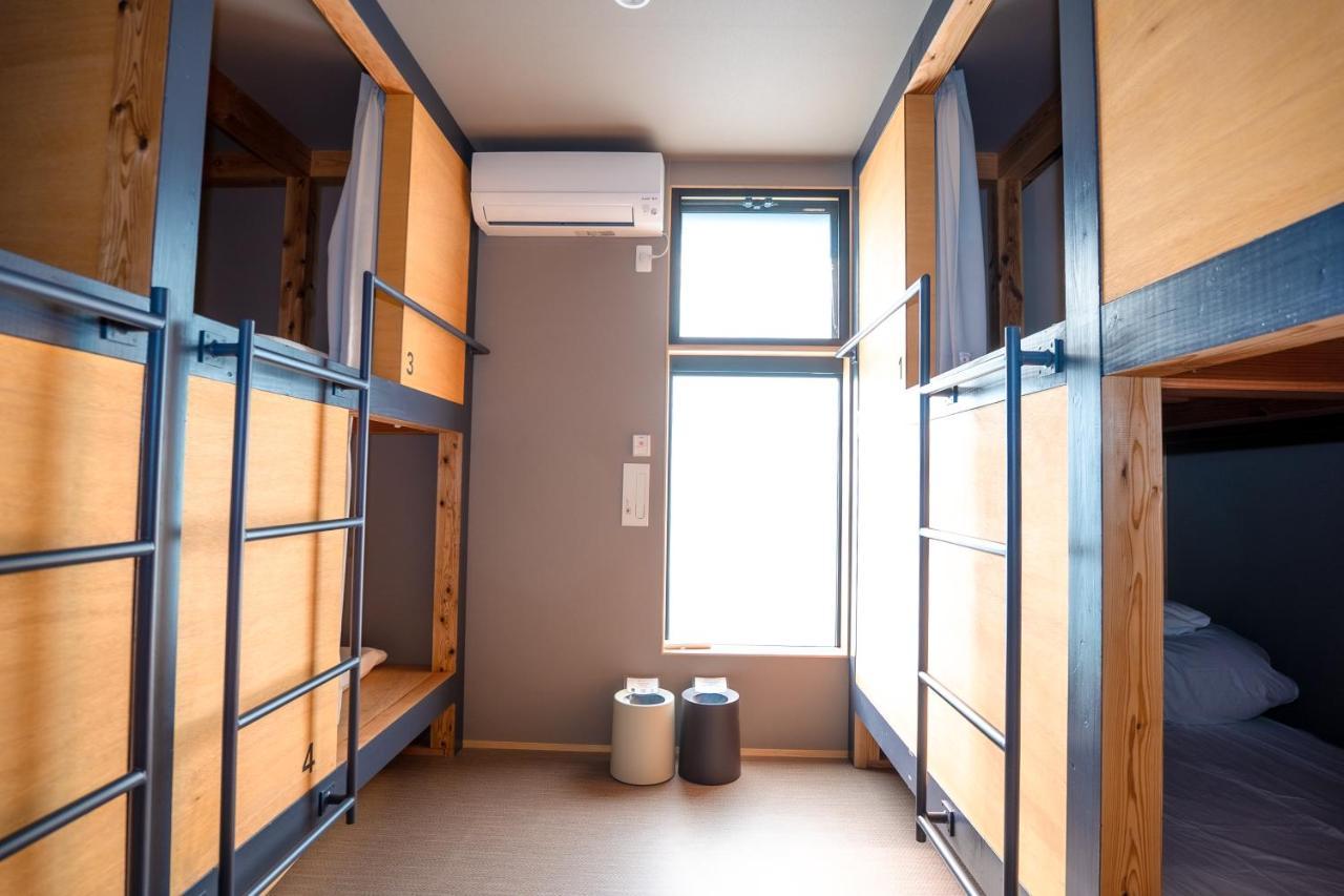 Locomotion Coffee And Bed Tateyama  Exterior photo