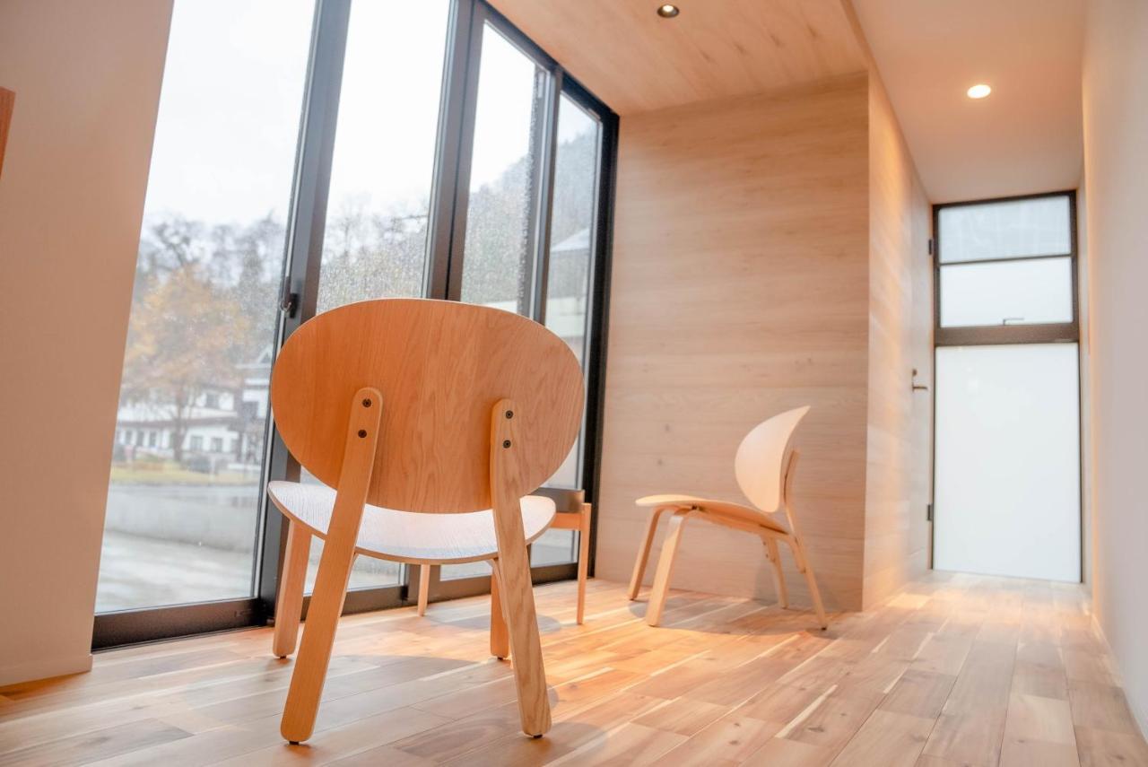 Locomotion Coffee And Bed Tateyama  Exterior photo
