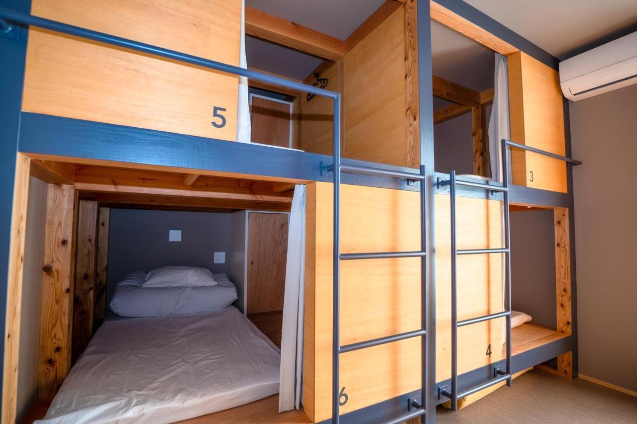 Locomotion Coffee And Bed Tateyama  Exterior photo